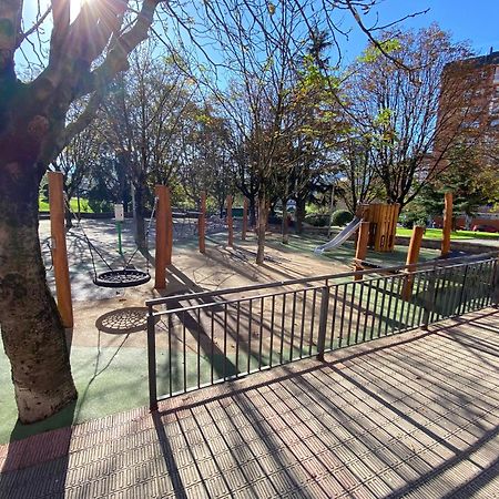 Apartament Piso Deluxe Centro Cerca Del Bec Barakaldo Zewnętrze zdjęcie