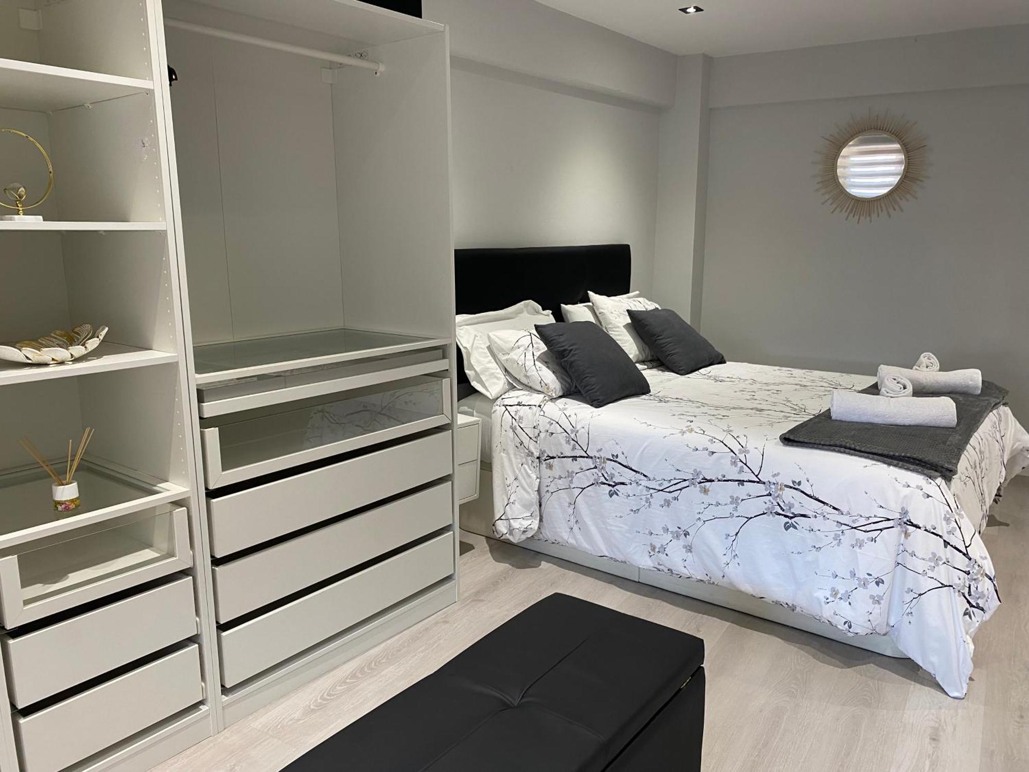 Apartament Piso Deluxe Centro Cerca Del Bec Barakaldo Zewnętrze zdjęcie