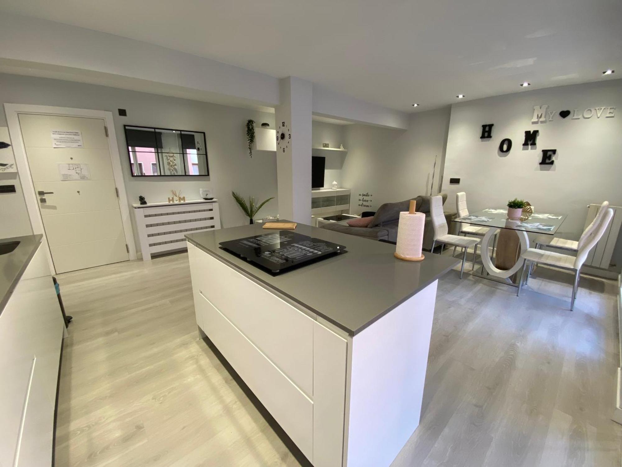Apartament Piso Deluxe Centro Cerca Del Bec Barakaldo Zewnętrze zdjęcie